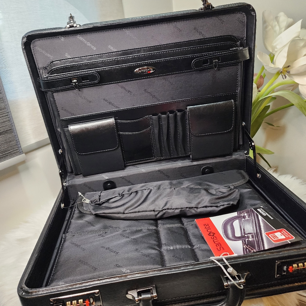 Samsonite Leather Attache New